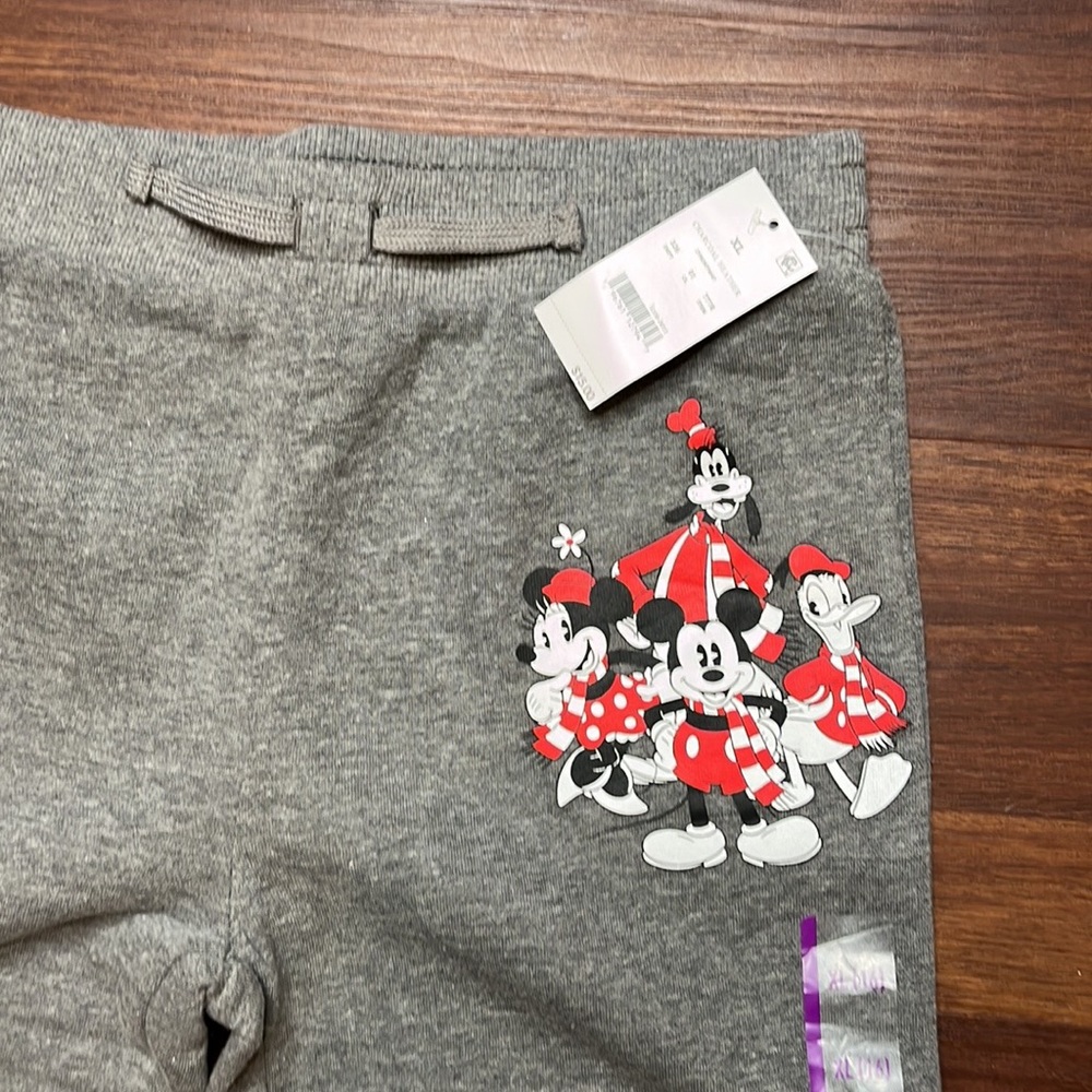 Girls juniors Mickey and Friends sweatpants with drawstring. New with tag.